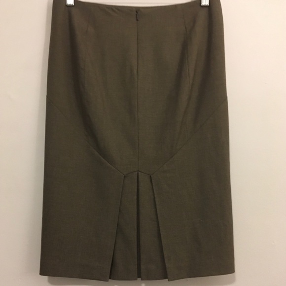 💕Club Monaco Pencil Shirt w Unique Back Pleating - Picture 2 of 8